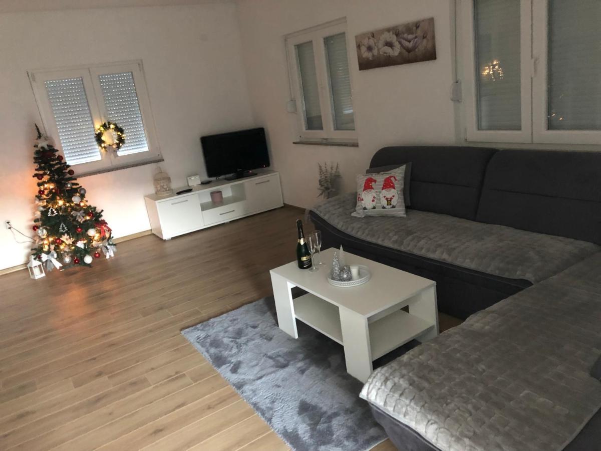 Vila Vikendica Bruse Jaklici Exteriér fotografie