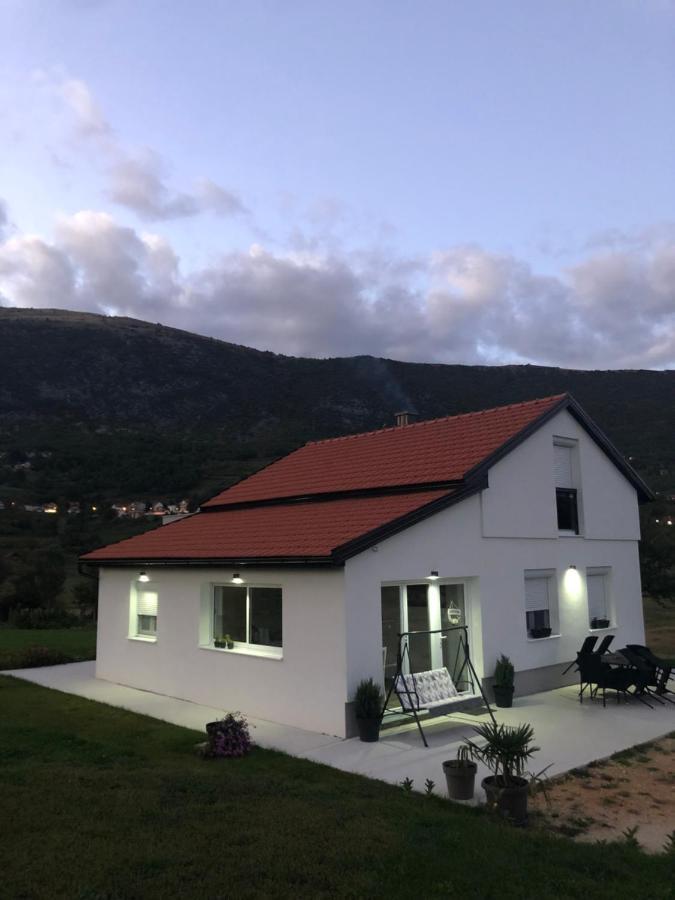 Vila Vikendica Bruse Jaklici Exteriér fotografie