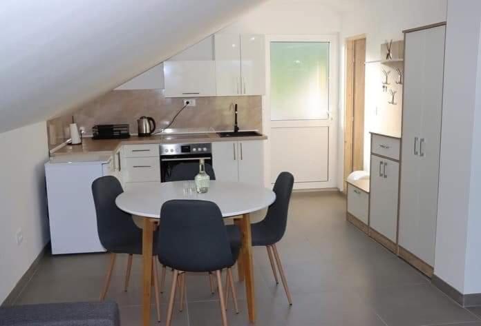 Vila Vikendica Bruse Jaklici Exteriér fotografie