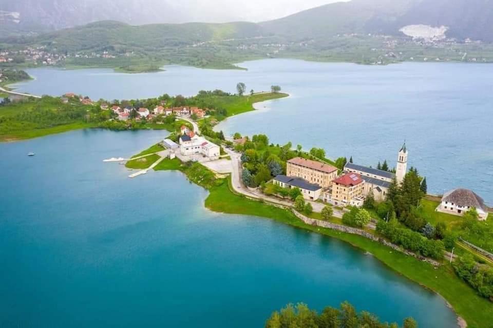 Vila Vikendica Bruse Jaklici Exteriér fotografie